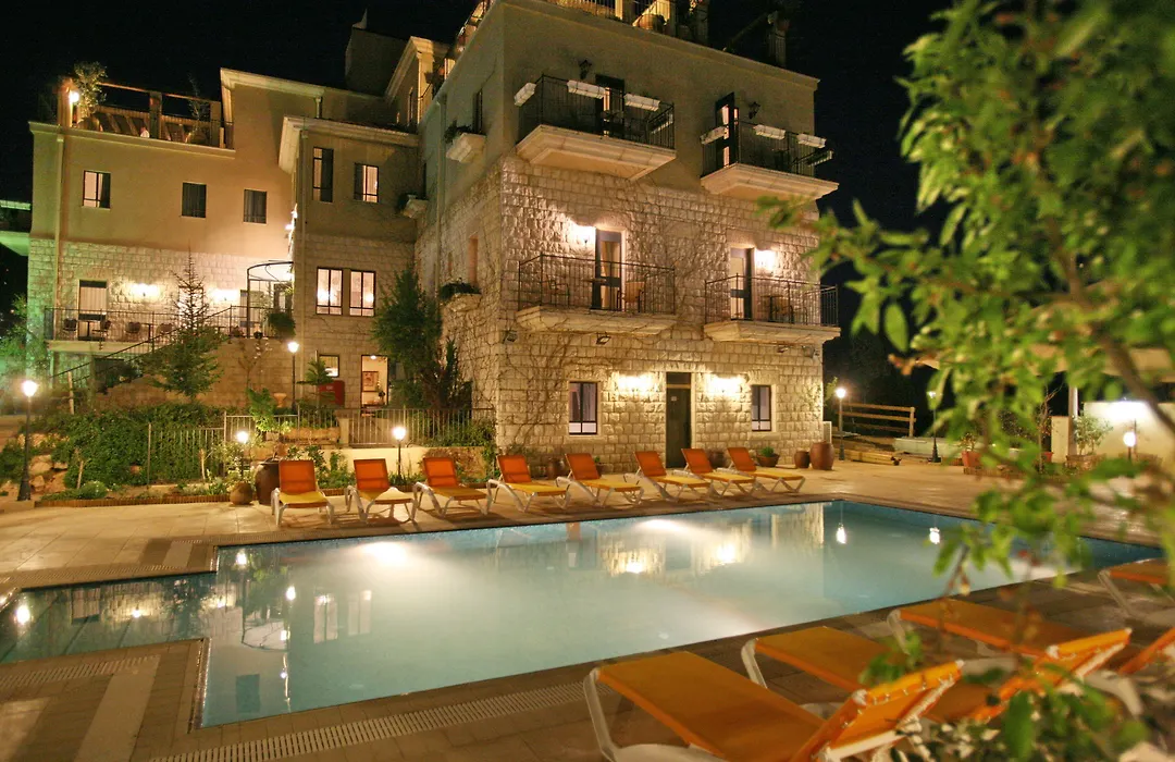 Tlv Boutique And Spa-1